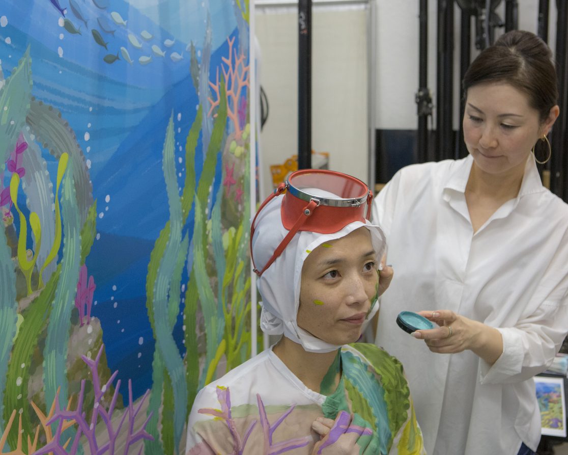 鳥羽市観光ポスター広告ボディペインティング深井仁美の画像